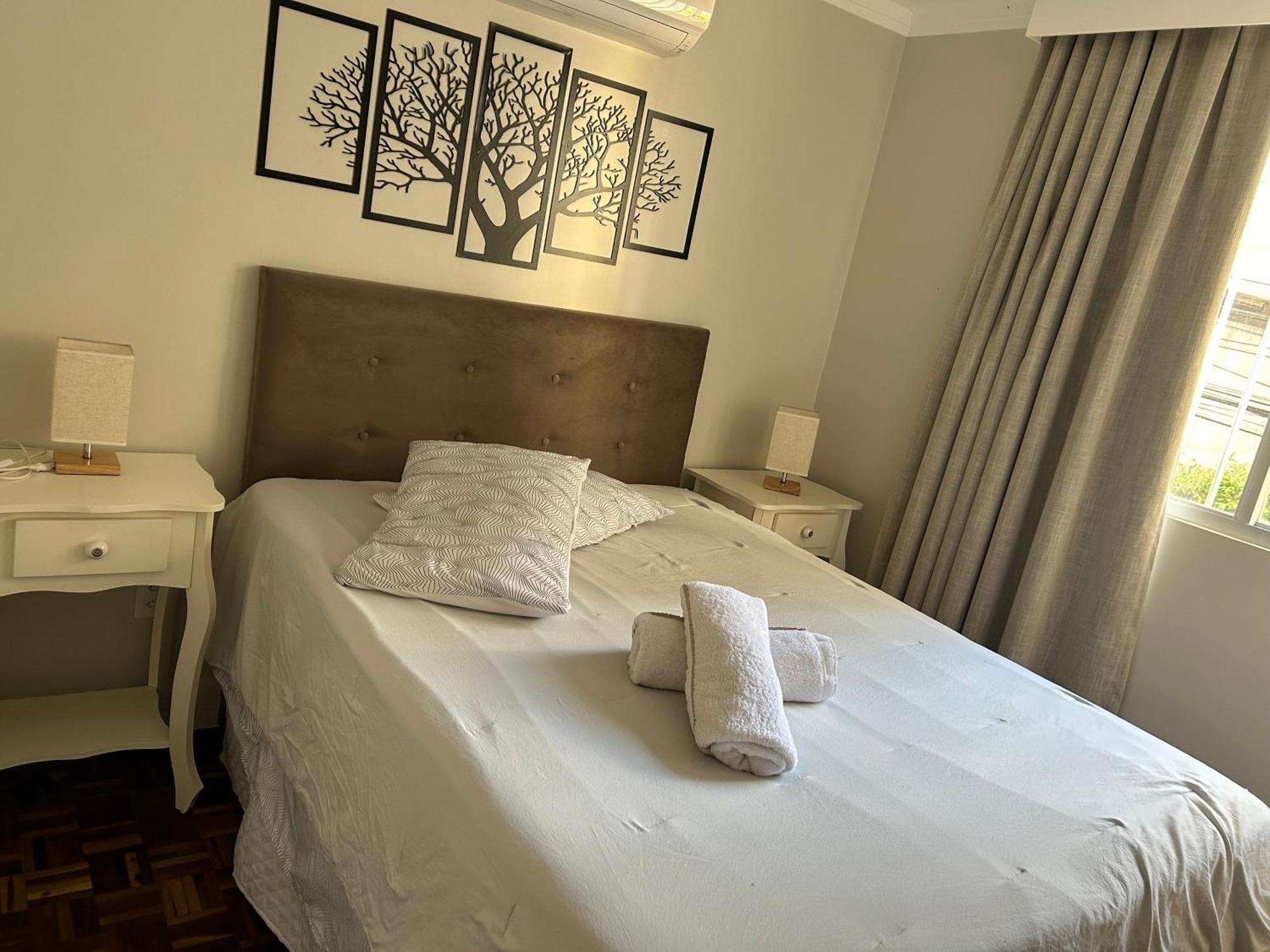 Apartamento Uma Quadra Da Av Atlantica, 4 Pessoas Balneario Camboriu